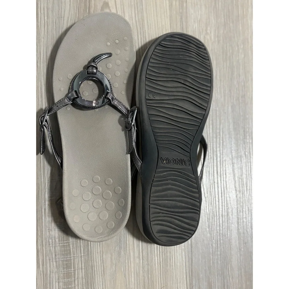 Vionic Metallic Strappy Thong Sandals Women's Size‎ 10 Silver Comfort Orthotic - Picture 3 of 4